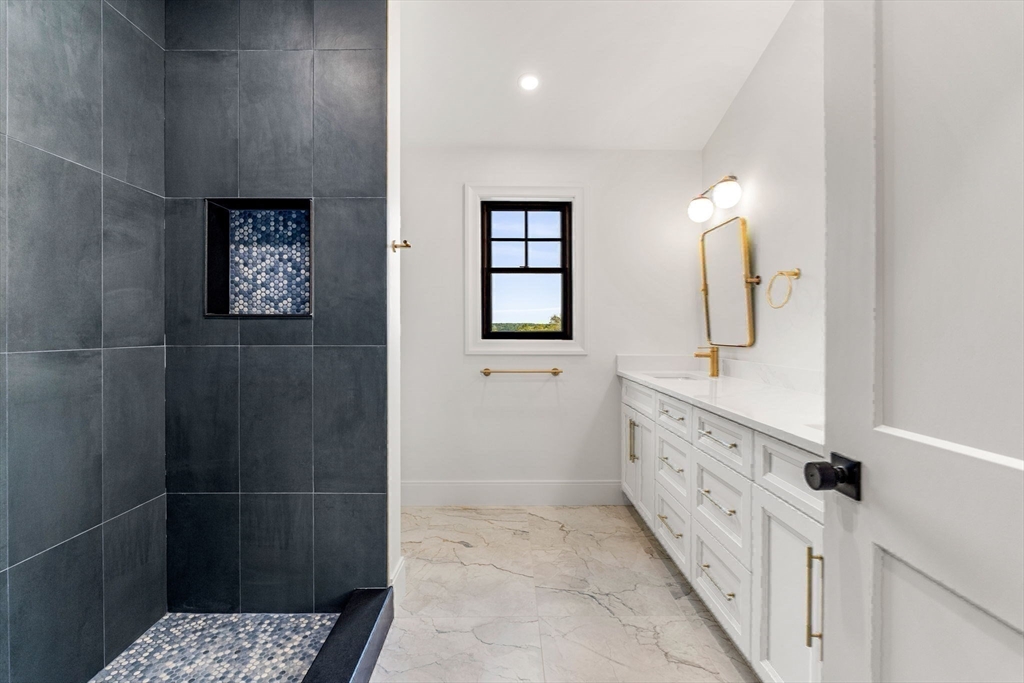 226 Atlantic Street Gloucester, MA 01930 - Photo 28 of 37