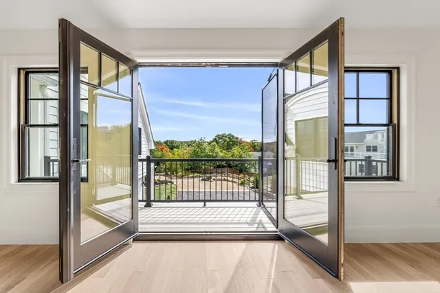 $3,495,000 | 226 Atlantic Street, Gloucester, MA 01930