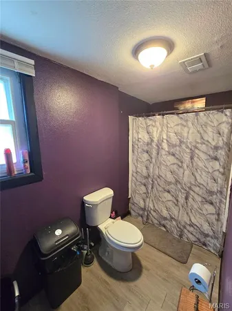 $110,000 | 712 Condit Street, Wood River, IL 62095