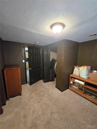 $99,900 | 712 Condit Street, Wood River, IL 62095
