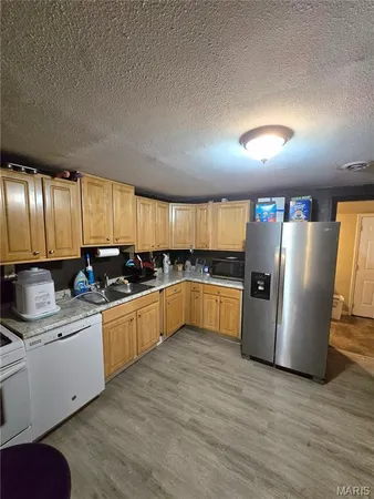 $110,000 | 712 Condit Street, Wood River, IL 62095