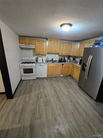 $99,900 | 712 Condit Street, Wood River, IL 62095