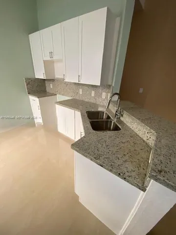 $2,650 | 2304 Northeast 37th Terrace, Homestead, FL 33033