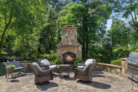 $950,000 | 1750 Cardinal Drive, Cumming, GA 30041