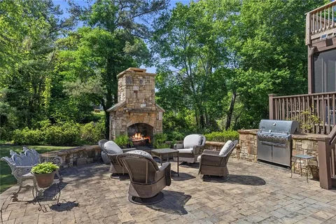 $950,000 | 1750 Cardinal Drive, Cumming, GA 30041