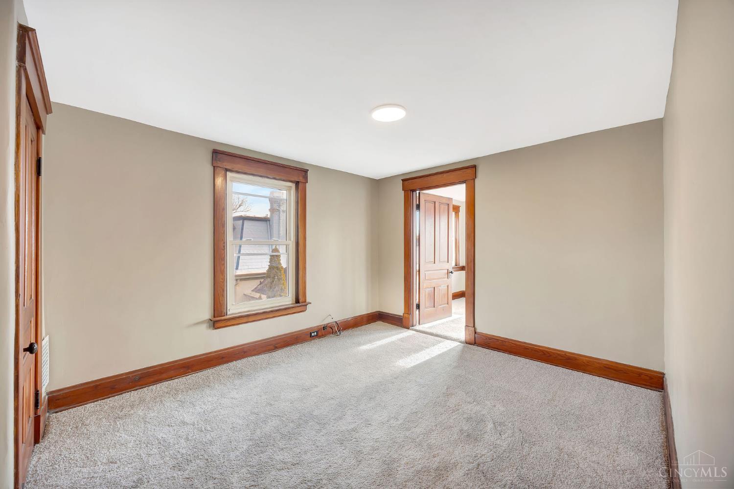 129 Pike Street Reading, OH 45215 - Photo 19 of 44