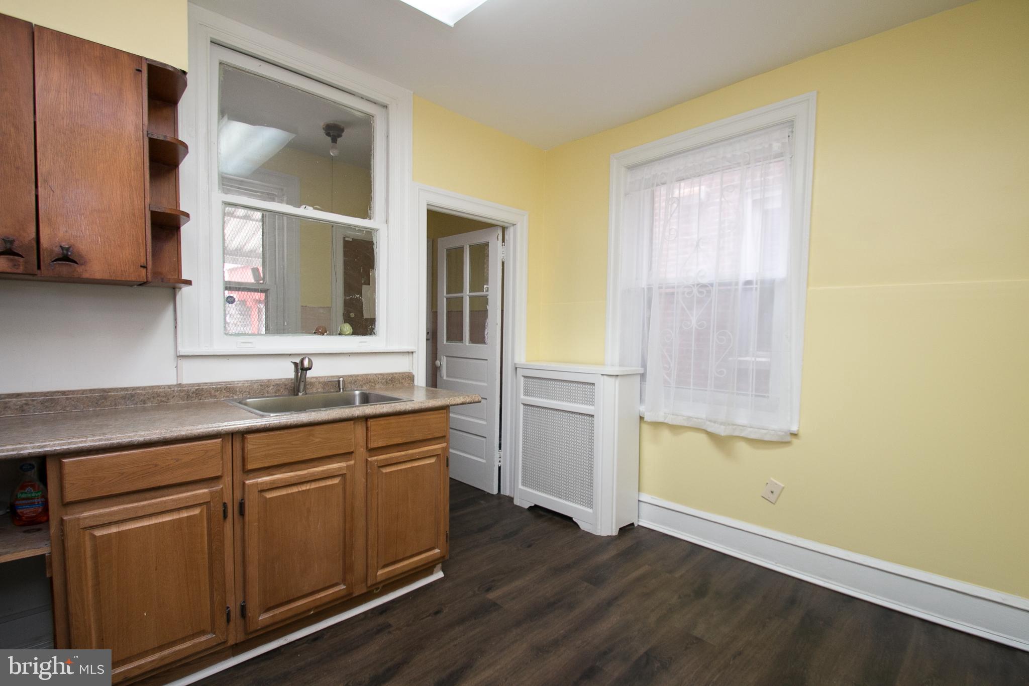 6037 Nassau Road Philadelphia, PA 19151 - Photo 24 of 31 Gallery Image 24