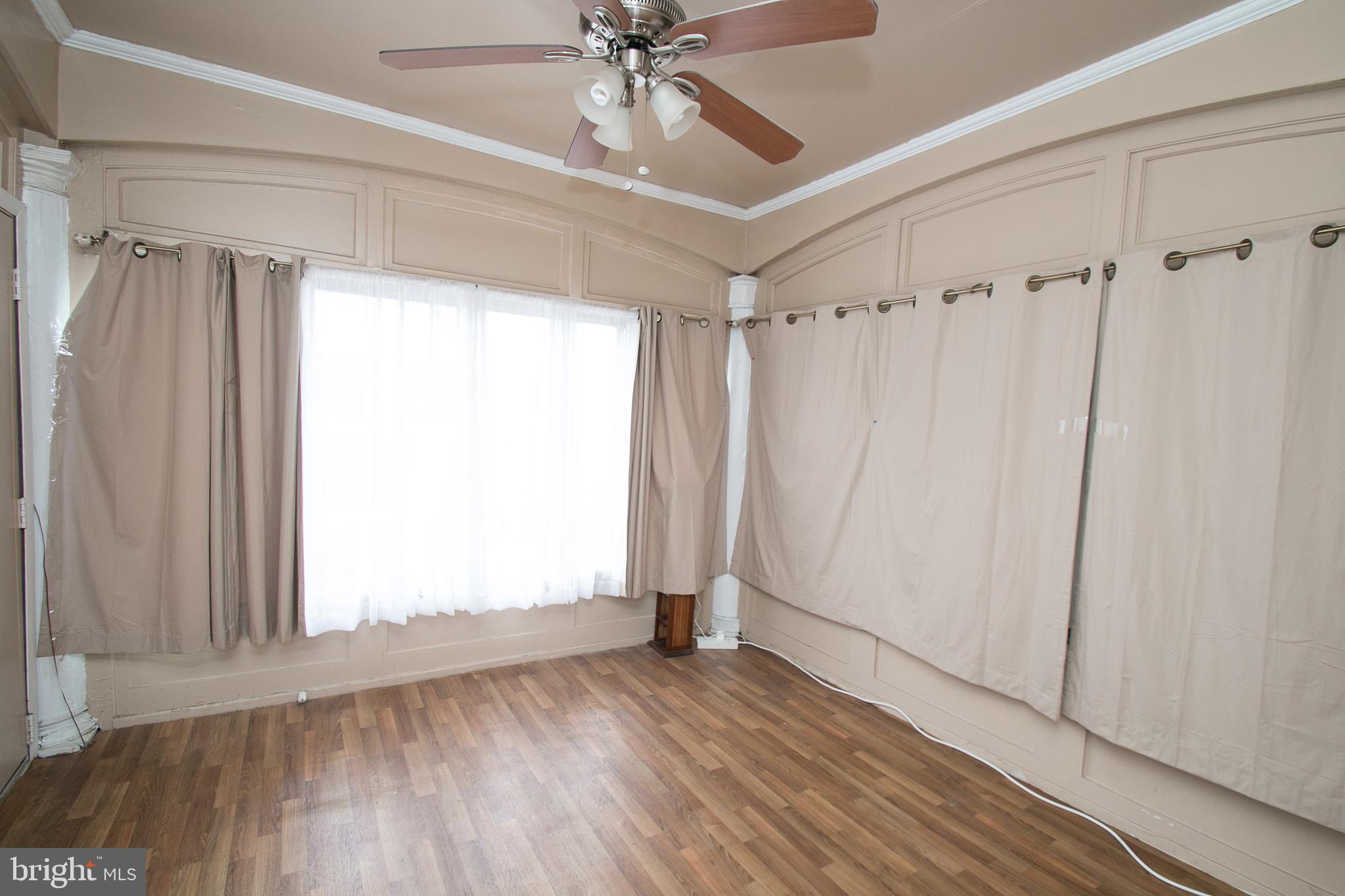6037 Nassau Road Philadelphia, PA 19151 - Photo 3 of 31 Gallery Image 3