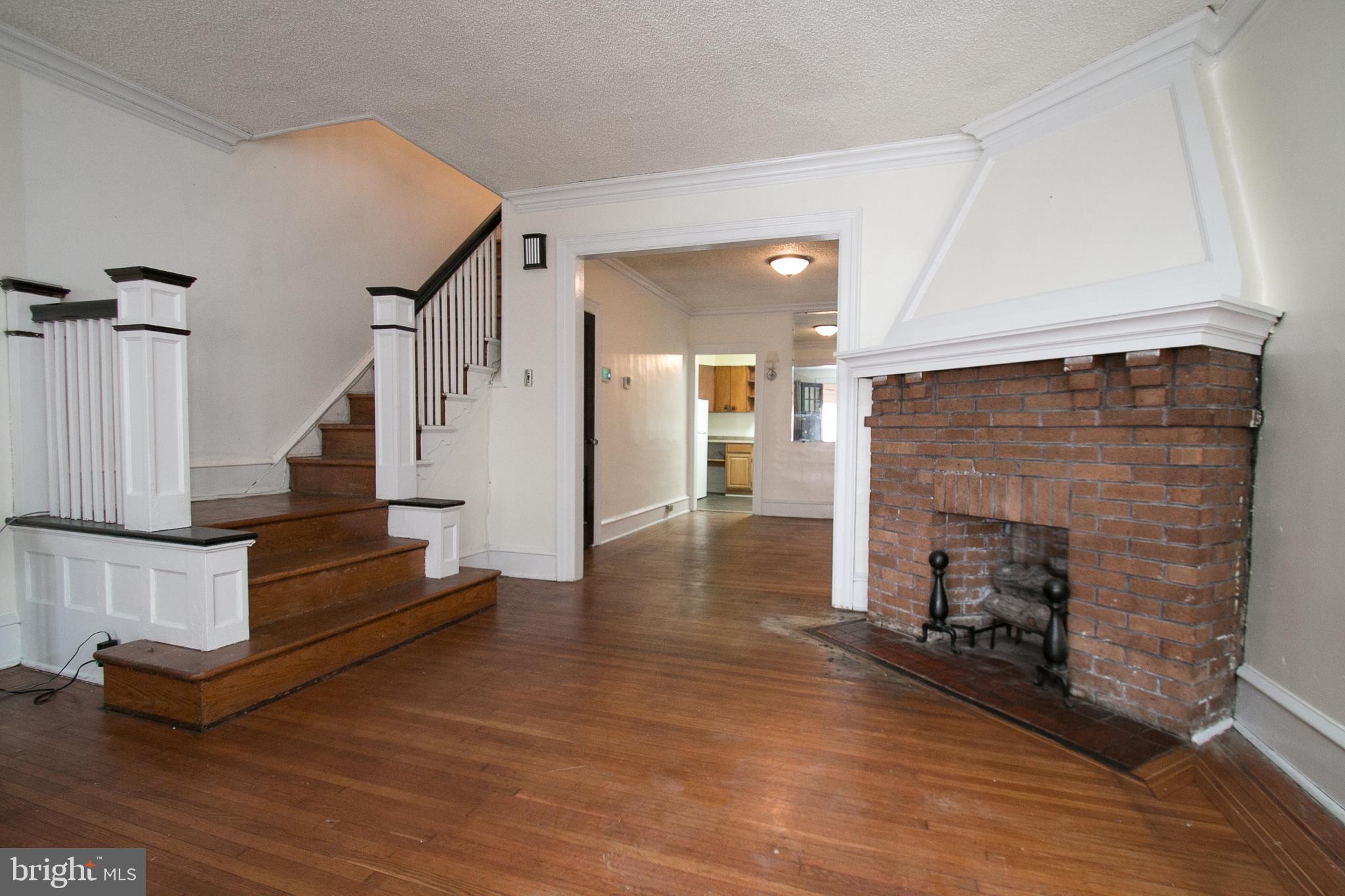 6037 Nassau Road Philadelphia, PA 19151 - Photo 7 of 31 Gallery Image 7