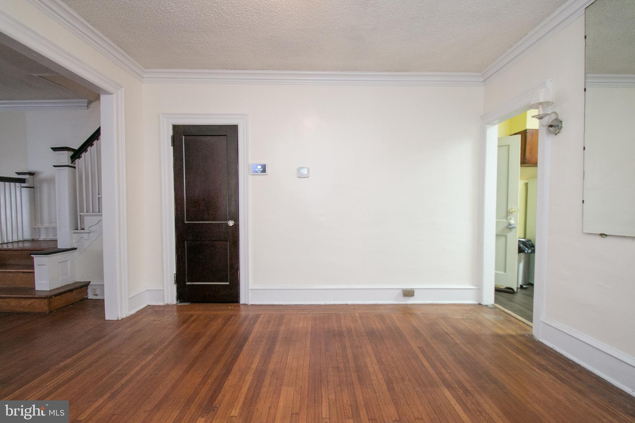 6037 Nassau Road Philadelphia, PA 19151 - Photo 10 of 31 Gallery Image 10