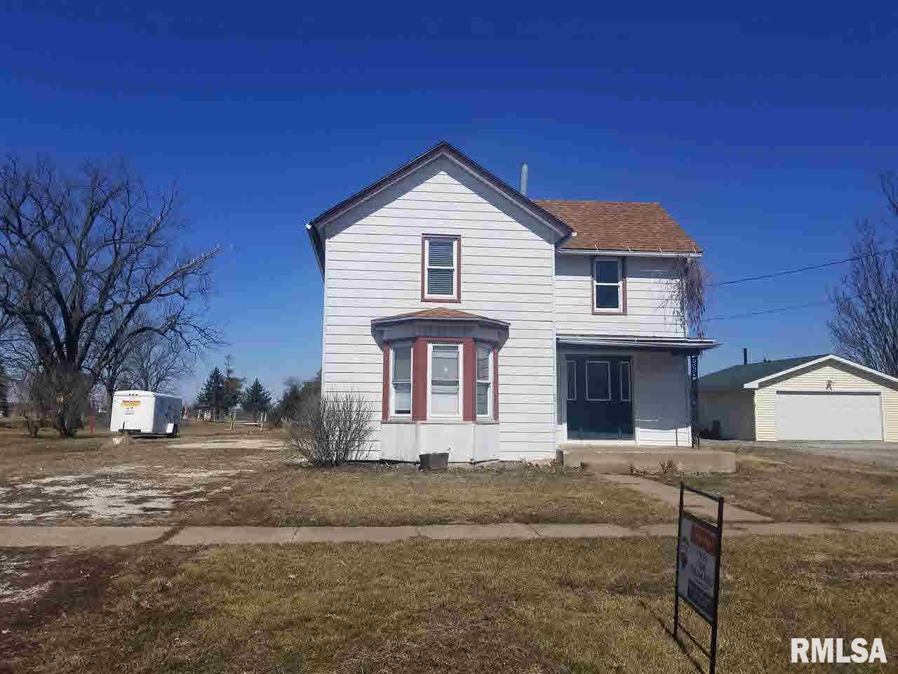 711 Edgington Street Reynolds, IL 61279 - Photo 1 of 9 Gallery Image 1