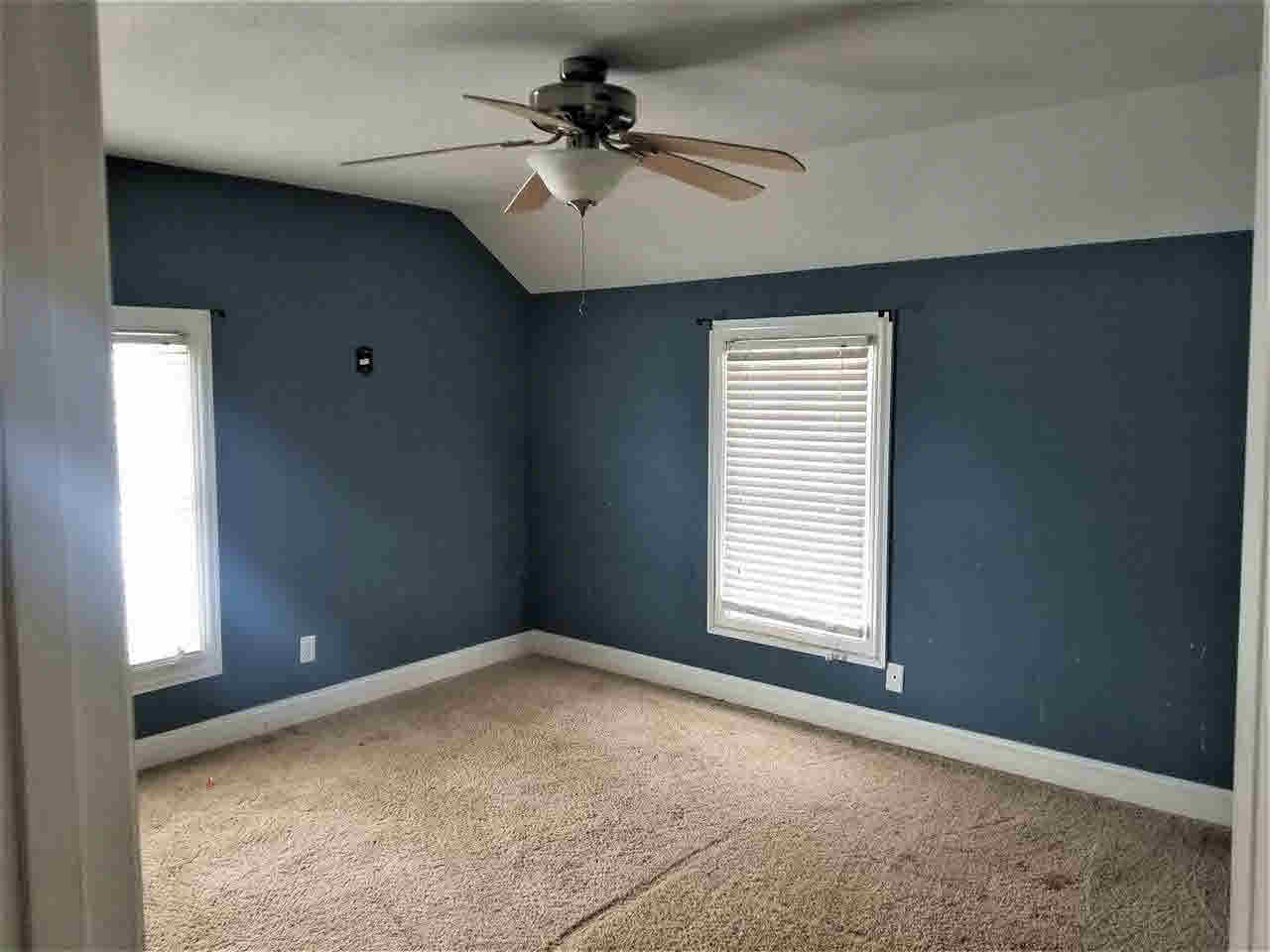 711 Edgington Street Reynolds, IL 61279 - Photo 8 of 9 Gallery Image 8