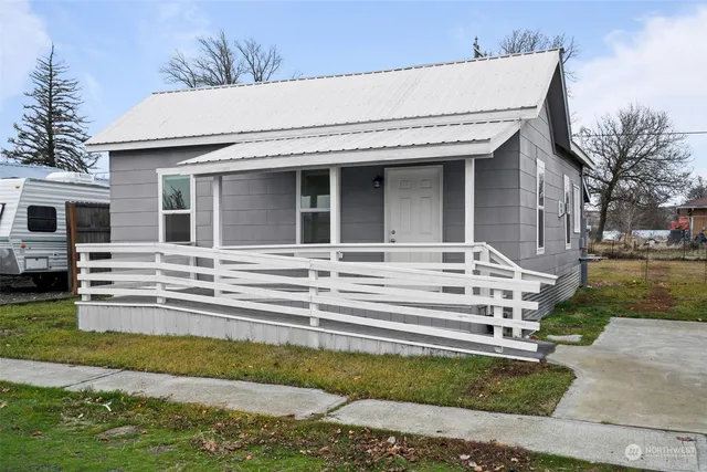 $210,000 | 506 West 4th Street, Sprague, WA 99032