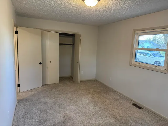 $174,999 | 281 East Sprague Street, Bement, IL 61813