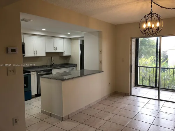 $280,000 | 8401 Southwest 107th Avenue, Unit 313E, Miami, FL 33173