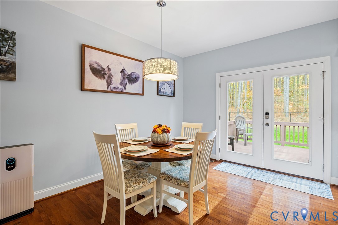 4875 Kimber Lane Gum Spring, VA 23065 - Photo 28 of 48 a dining room with furniture and window