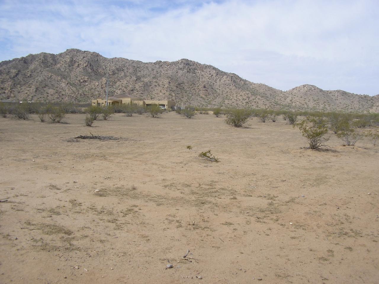 0 North Stonebluff Road, Unit B Maricopa, AZ 85139 - Photo 3 of 5 looking toward custom house down road