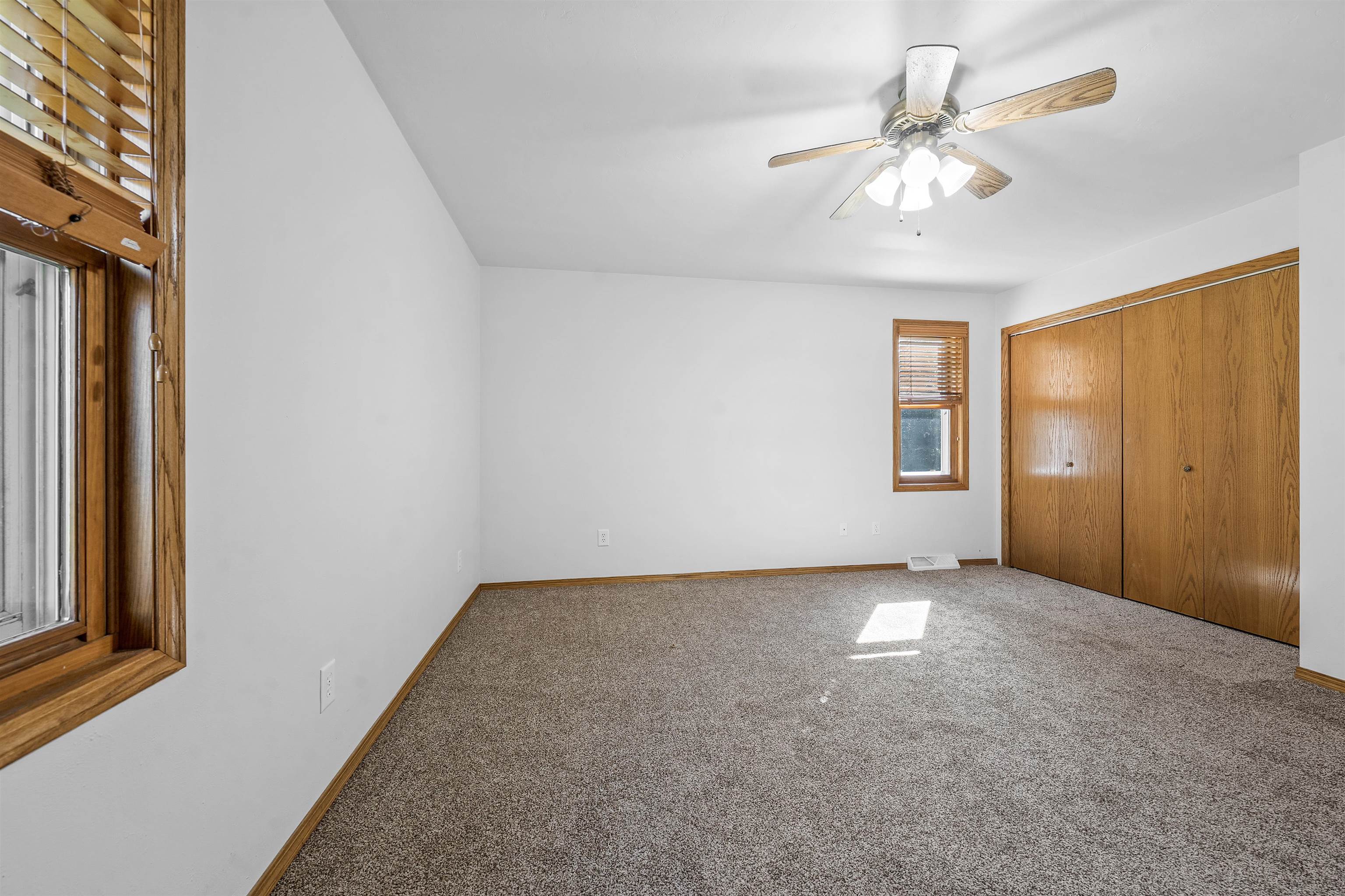 1168 County Rd C Pulaski, WI 54162 - Photo 17 of 63 Gallery Image 17
