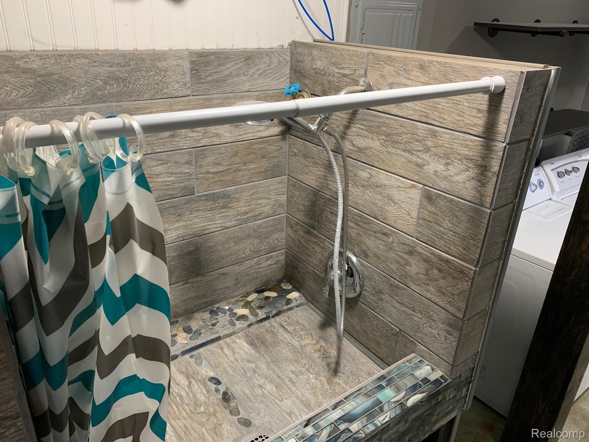 10245 Talladay Road Willis, MI 48191 - Photo 19 of 19 dog wash