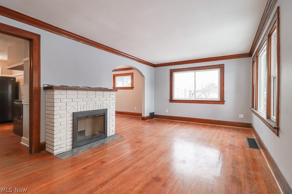 12830 North Road Cleveland, OH 44111 - Photo 8 of 34 Gallery Image 8