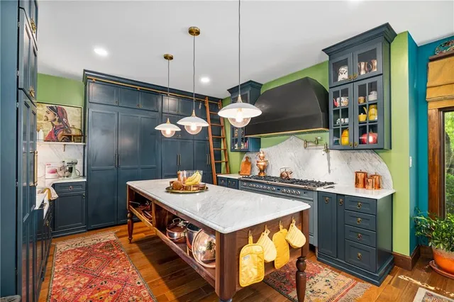 $1,800,000 | 311 Derry Ridge Road, Ligonier, PA 15658