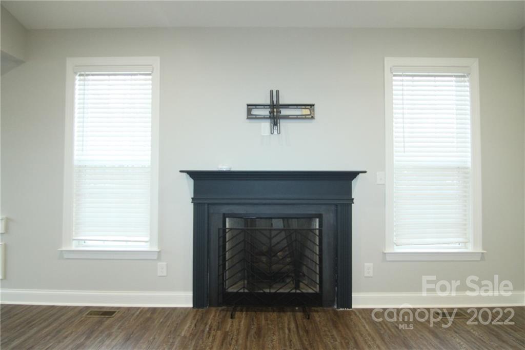 952 Miles Road Dallas, NC 28034 - Photo 5 of 32 Gallery Image 5