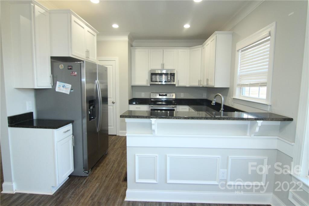 952 Miles Road Dallas, NC 28034 - Photo 8 of 32 Gallery Image 8