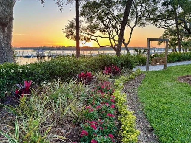 $625,000 | 6 Village N Drive, Unit 155, Hilton Head Island, SC 29926