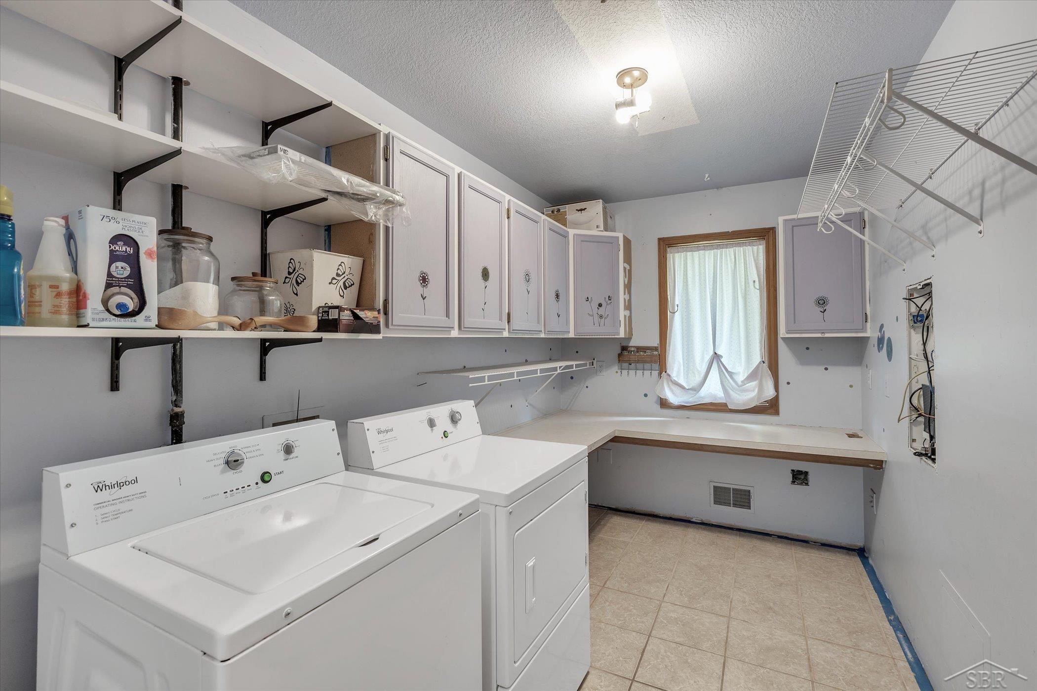 1851 West Midland Road Auburn, MI 48611 - Photo 28 of 49 50090198-27.JPG