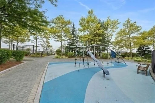 $2,500 | 51 Broad, Unit M16A, Weymouth, MA 02188