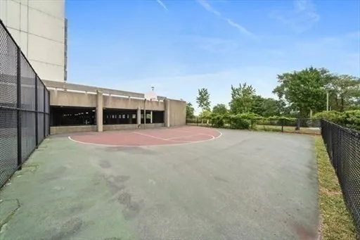 $2,500 | 51 Broad, Unit M16A, Weymouth, MA 02188