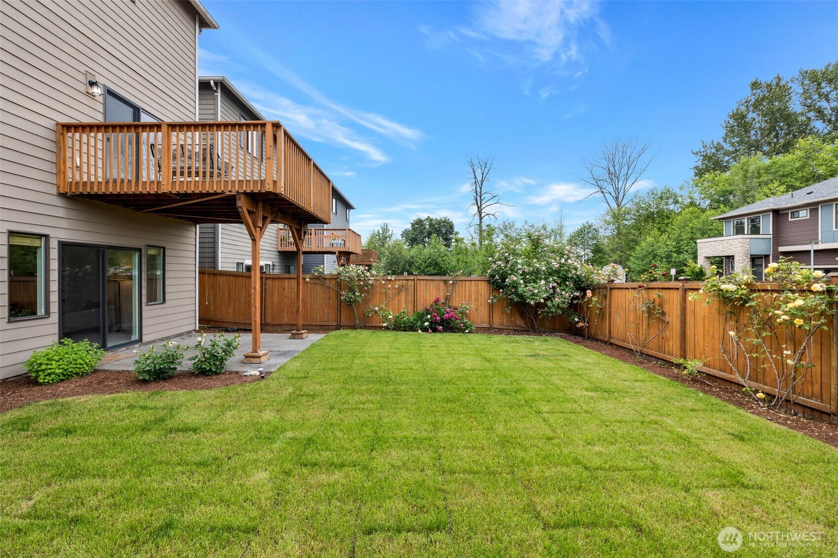 20513 Richmond Road Bothell, WA 98012 - Photo 36 of 40