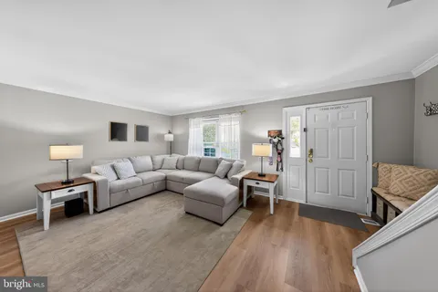 $344,900 | 56 Victoria Drive, Aston, PA 19014