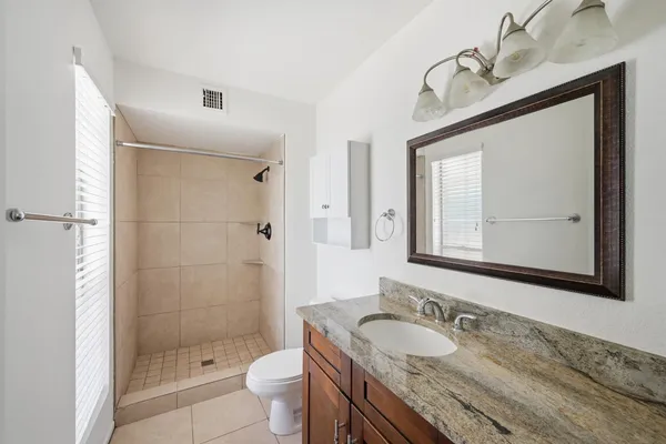 $2,895 | 5229 East Winchcomb Drive, Scottsdale, AZ 85254