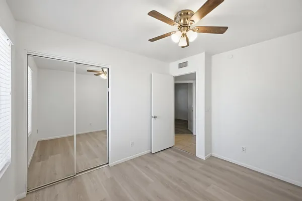 $2,895 | 5229 East Winchcomb Drive, Scottsdale, AZ 85254