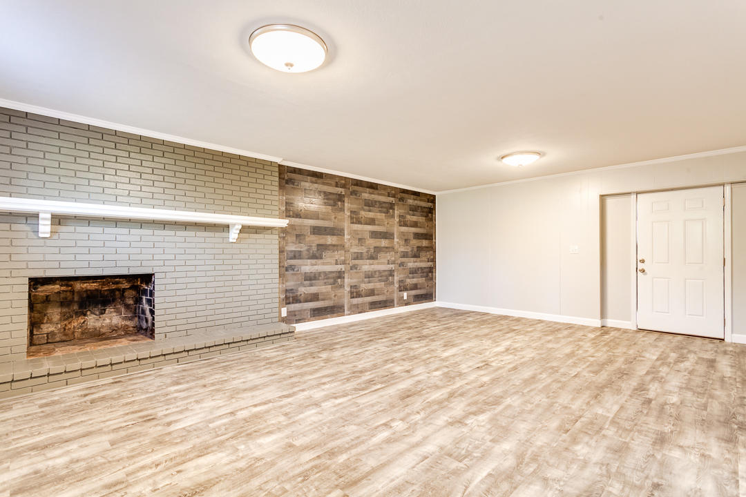 1237 Laurel Road Clinton, TN 37716 - Photo 28 of 40 030180405-3-1237LaurelRdClintonTN-SCREEN