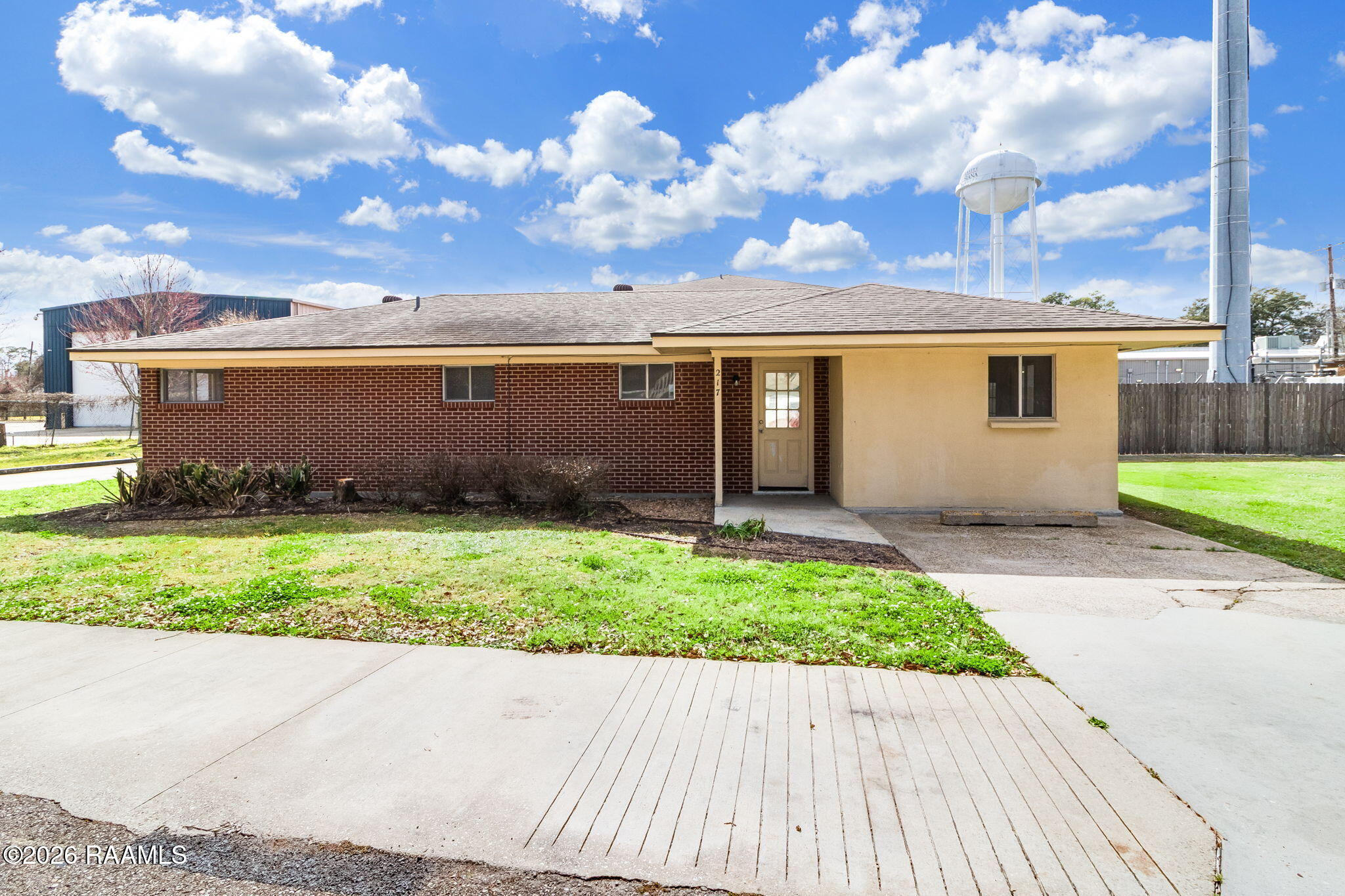 217 Chance Street Lafayette, LA 70506 - Photo 2 of 15 2-web-or-mls-217 Chance St-2