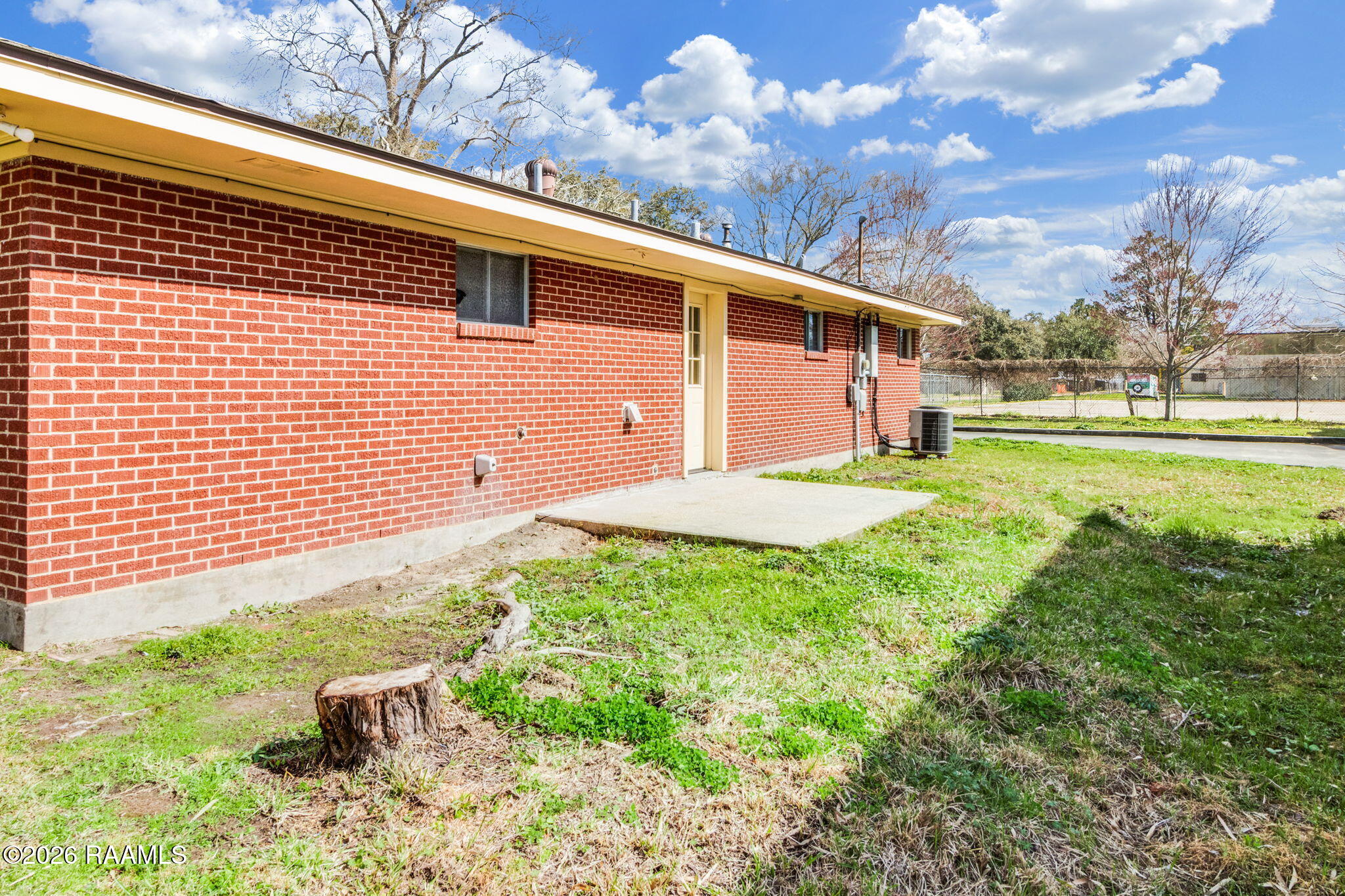 217 Chance Street Lafayette, LA 70506 - Photo 3 of 15 3-web-or-mls-217 Chance St-3