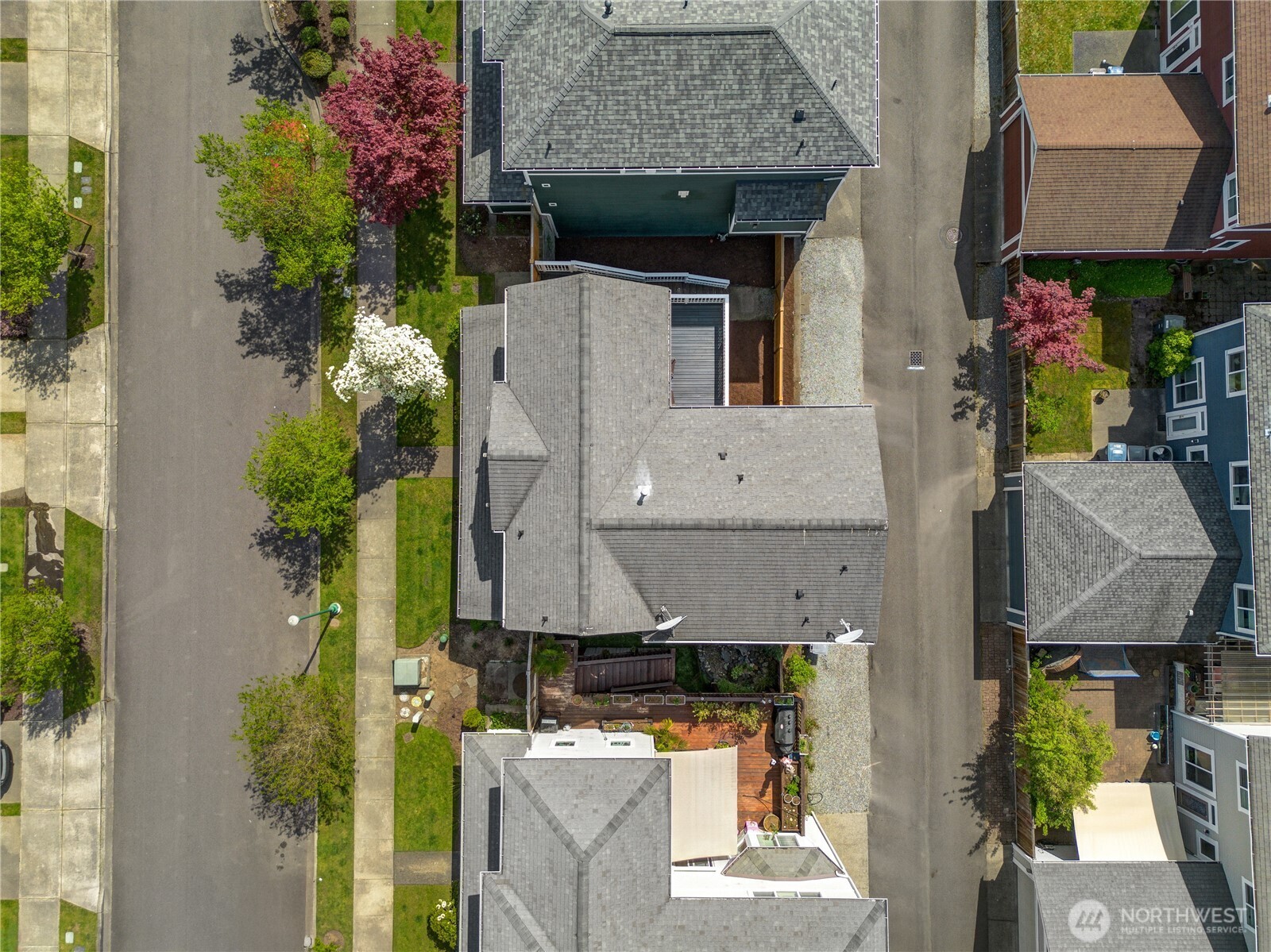 1446 Cherry Avenue Fircrest, WA 98466 - Photo 38 of 40