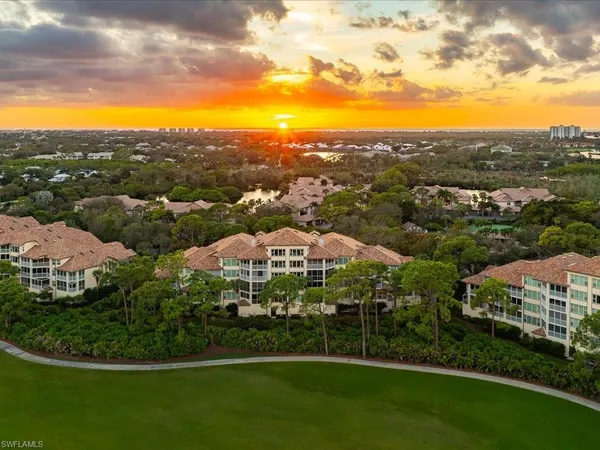 $549,000 | 26910 Wedgewood Drive, Unit 403, Bonita Springs, FL 34134