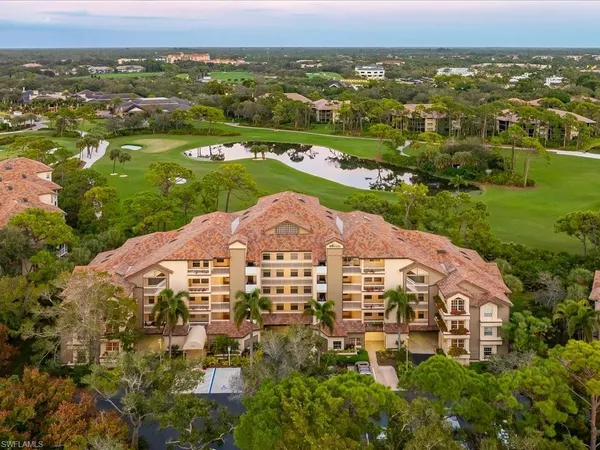 $549,000 | 26910 Wedgewood Drive, Unit 403, Bonita Springs, FL 34134