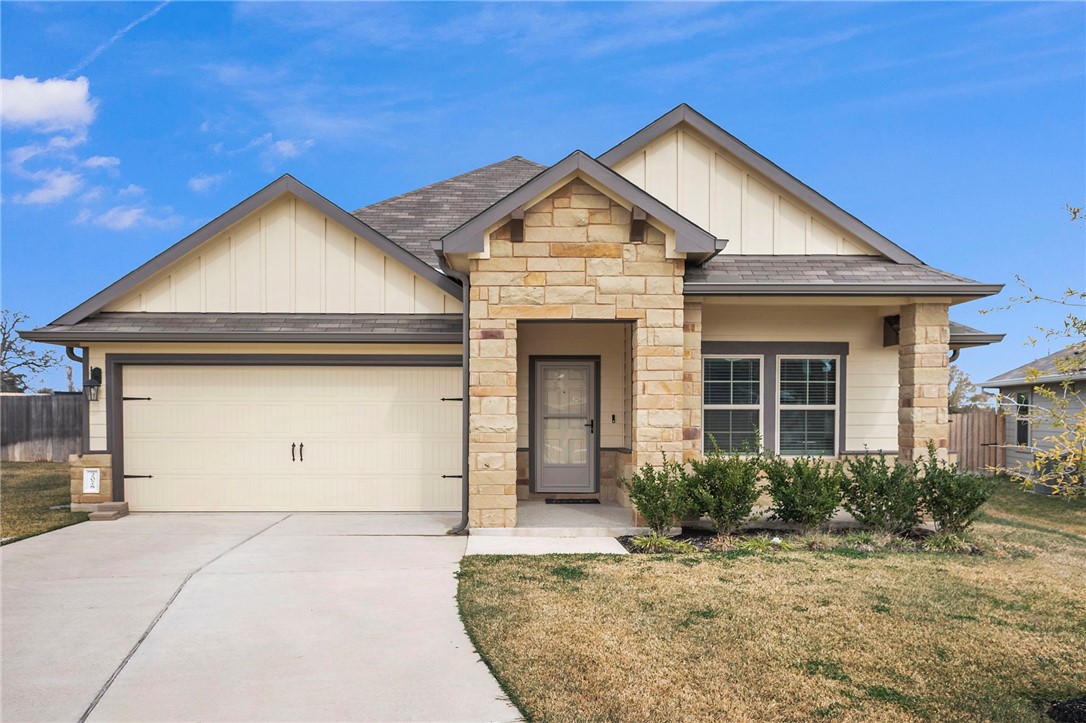 2078 Chief Street Bryan, TX 77807 - Photo 1 of 19