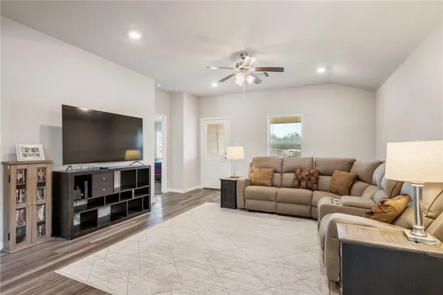 $310,000 | 2078 Chief Street, Bryan, TX 77807