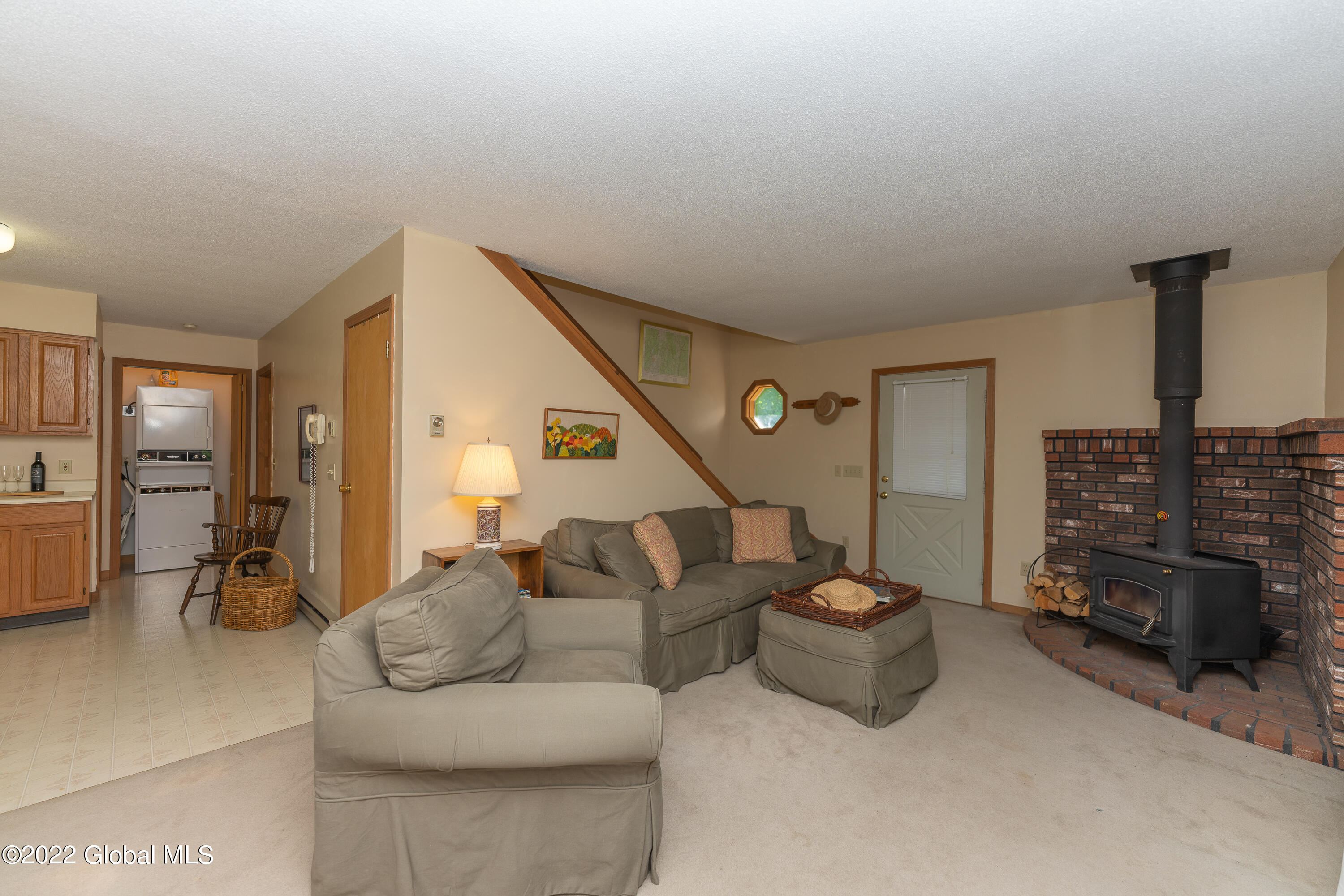 41 Ridgecrest Way Hampton, NY 12887 - Photo 12 of 67 2Living 3