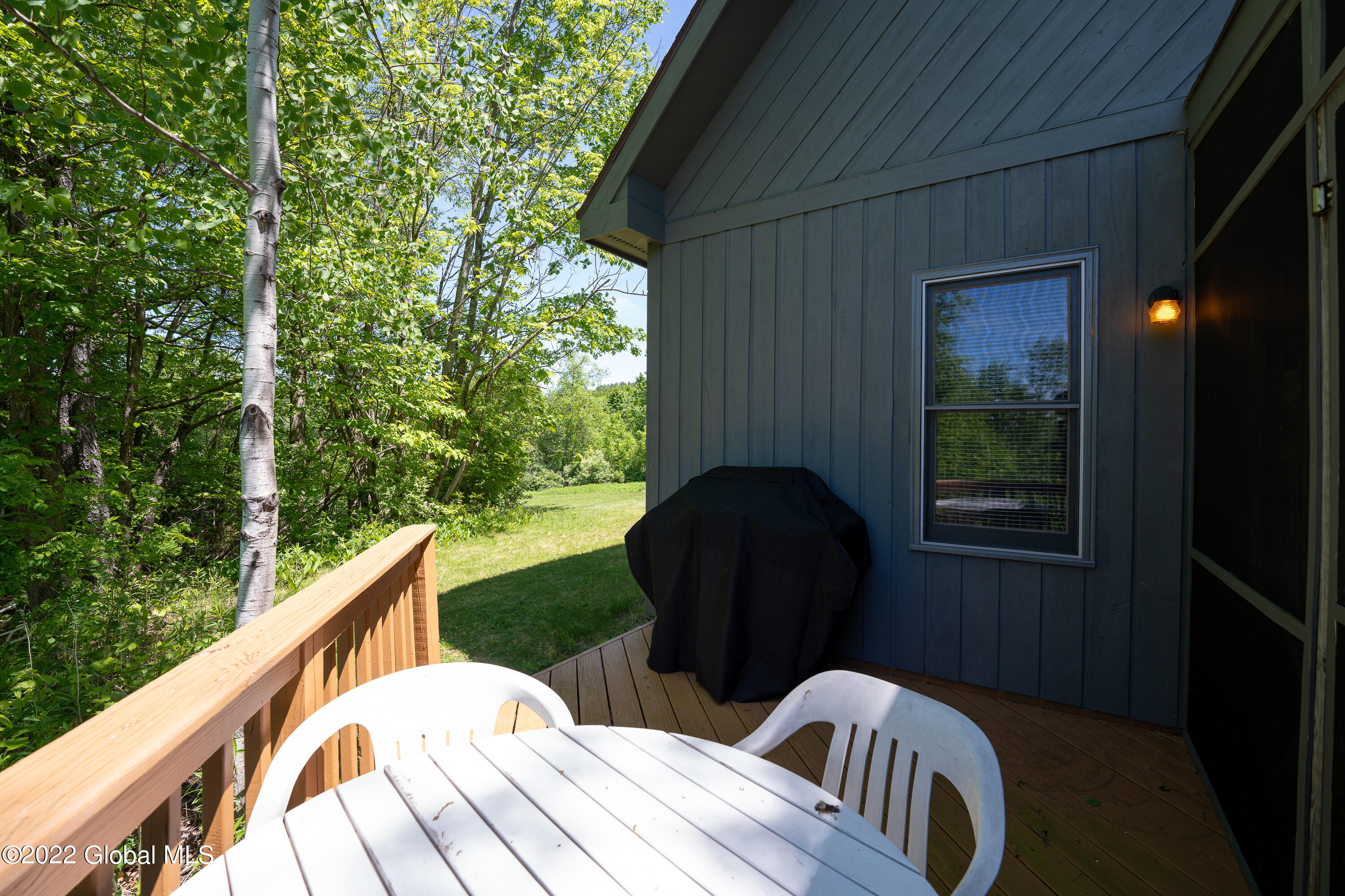 41 Ridgecrest Way Hampton, NY 12887 - Photo 44 of 67 8OutPorch 2