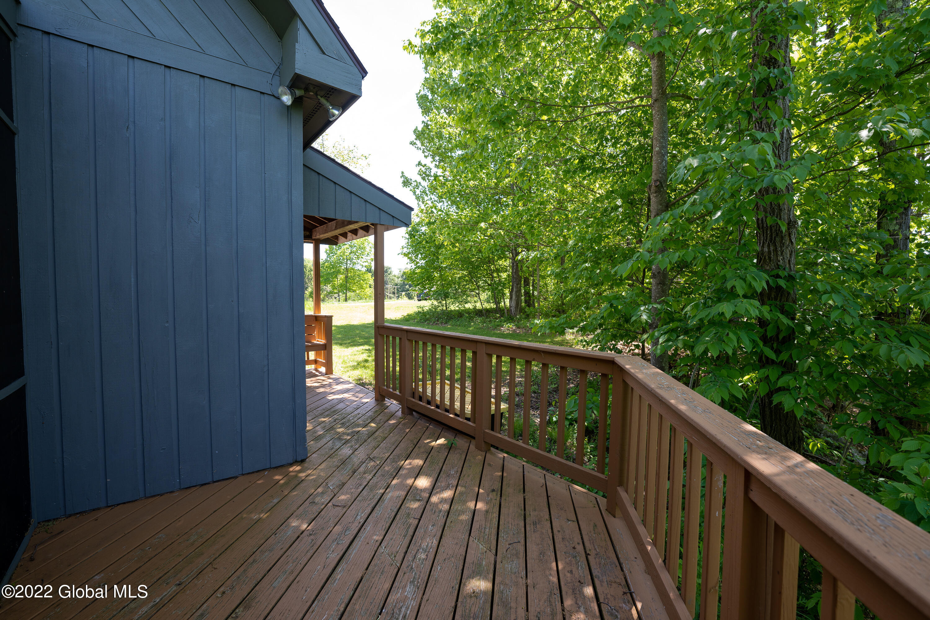 41 Ridgecrest Way Hampton, NY 12887 - Photo 46 of 67 8OutPorch 4