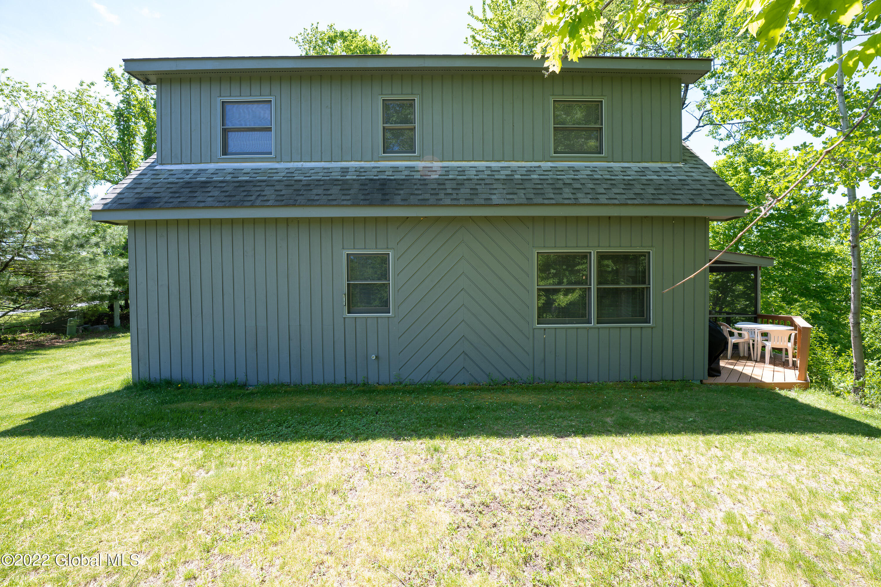 41 Ridgecrest Way Hampton, NY 12887 - Photo 5 of 67 Yard 3