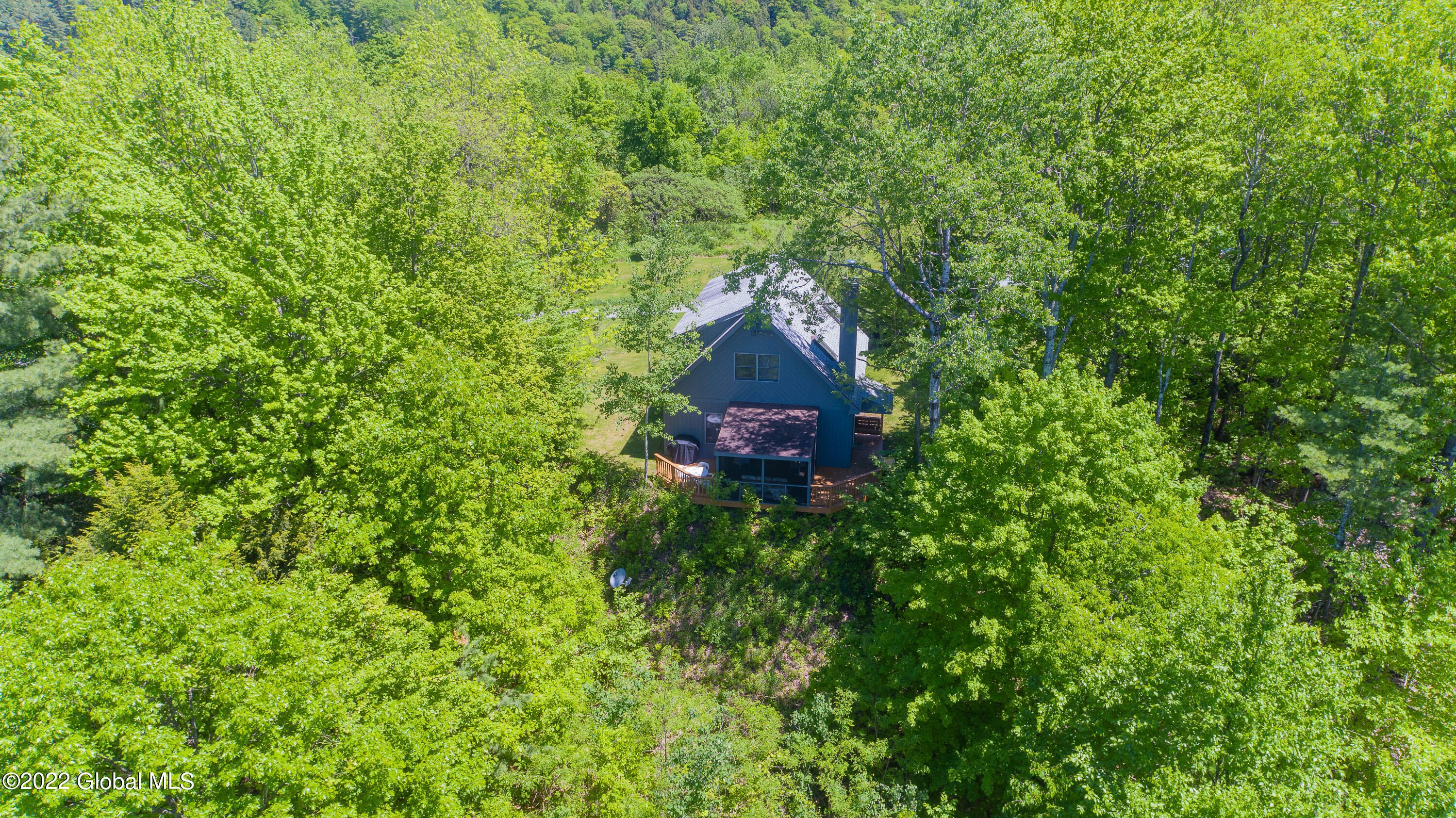 41 Ridgecrest Way Hampton, NY 12887 - Photo 7 of 67 9Aerials 5