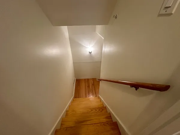 $4,300 | 18 Edgemoor Circle, Unit 18, Wellesley, MA 02482