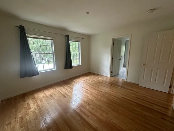 $4,300 | 18 Edgemoor Circle, Unit 18, Wellesley, MA 02482